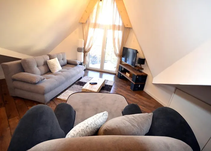 C L E A N&c O Z Y Divčibare